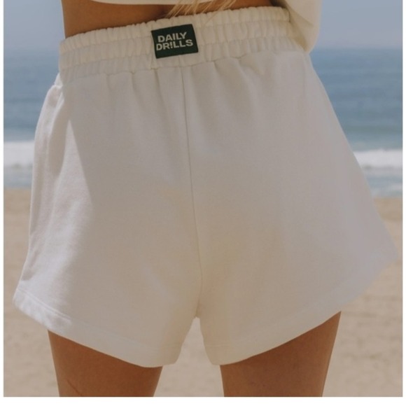 Daily Drills Pants - Daily Drills Shorts Size M/L Yellow Super  Lounge Pockets